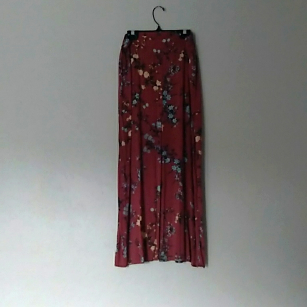 Dark Rose Skort